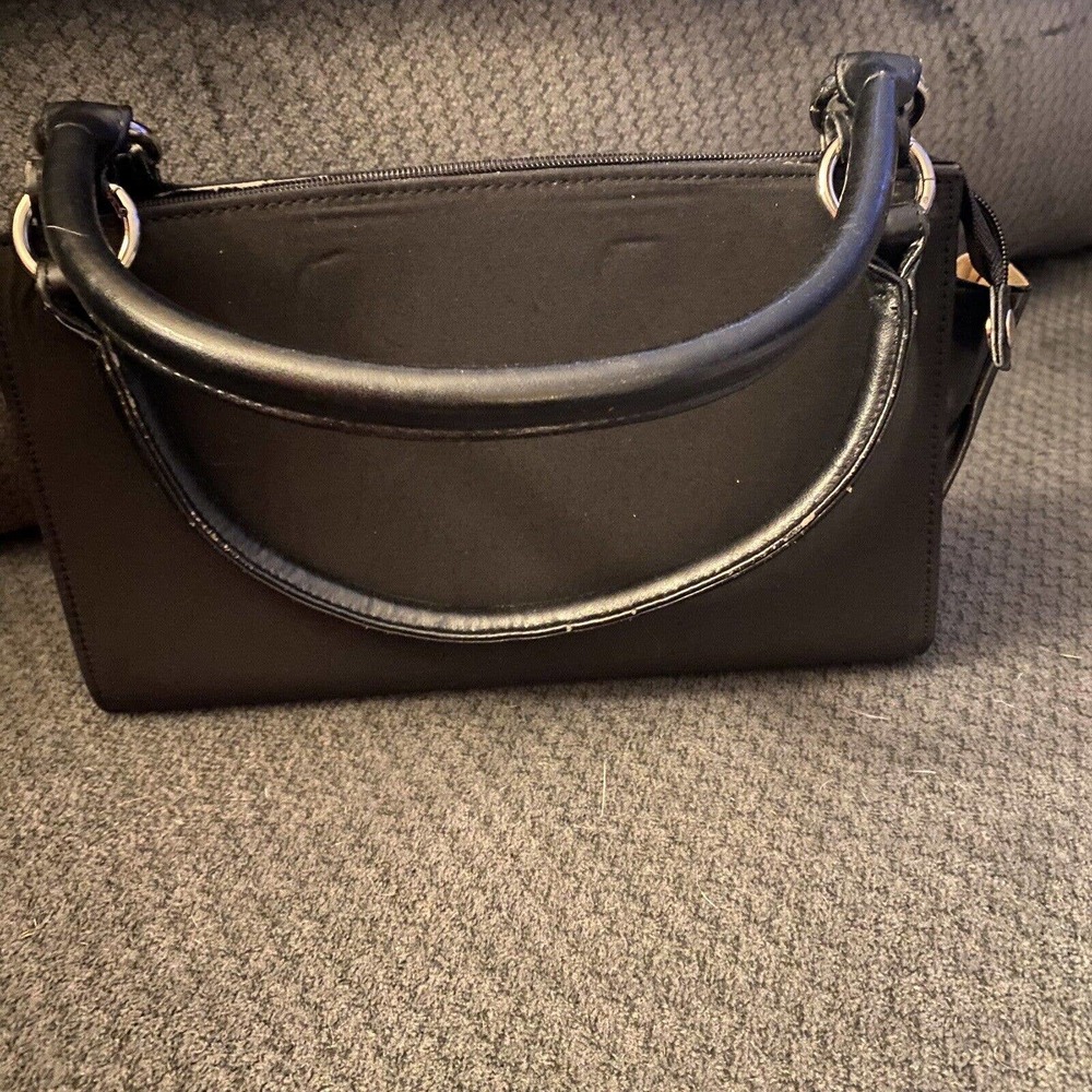 Miche Classic Base Bag Black Strap Retired Handbag Purse With 3 Covers